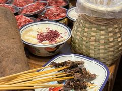 -云阿蛮云南生烫牛肉米线(奉贤路店)