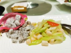 -双子楼大酒店(城开国际写字楼店)