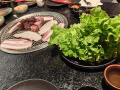 -喵小乙碳火烤肉(大坪协信星光天地店)