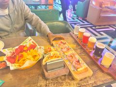 -Famous肥猫墨西哥音乐餐吧(五棵松华熙LIVE店)