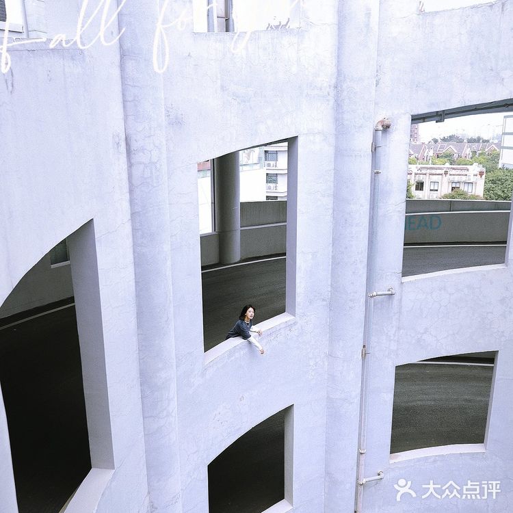 广州悦汇城•旋转停车场拍大片广州0元拍照