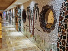 -碧中海汤泉汗蒸酒店