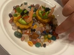 鲜虾牛油果奶酪混合生菜沙拉-塞纳河法国餐厅(意式风情街店)