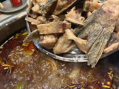 -肖肖酸萝卜鱼火锅(总店)