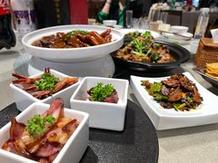 -悦哉·派对·草坪婚礼·围炉煮茶(三圣乡店)