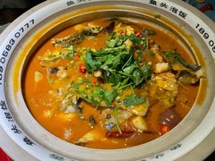 -魏铭鱼头捞饭(晋阳路店)