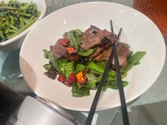 -辛香味烧鱼馆·非遗技艺·排骨红烧肉(光谷医药园店)