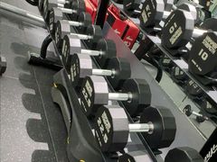 -VLines耀能运动24小时·月付制健身(京广桥店)