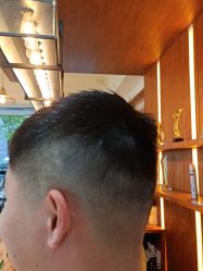 -心迪染发专门店