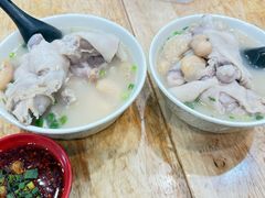 -雷祖芳老妈蹄花店