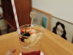 覆盆子气泡水-三花屋 Mihhanaya