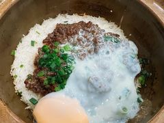 窝蛋牛肉饼煲仔饭-红星光发煲仔饭(文海店)