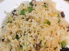 -滋味满屋美食坊(上海街店)