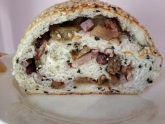 -Dough&Joe团憩(瑞虹天地月亮湾店)