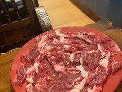 -洞庭洲·防空洞火锅·烧烤·铜锅涮肉(新百广场店)