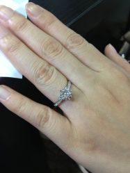 点击看大图 婚戒~-威德钻石-克拉钻大本营(南京东路店)