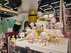 -泡泡玛特POPMART(侨福芳草地店)