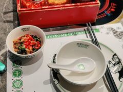 -禄婶鸡煲·打边炉
