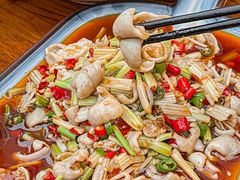 -二钳洞庭虾蟹·江湖菜(成都鹭岛店)