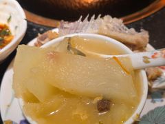 -得意咚瓜·顺德鱼生·冬瓜火锅(深圳首店)