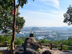 -灵岩山风景区
