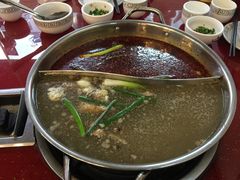 -老石黑山羊毛驴肉火锅(金凯广场店)