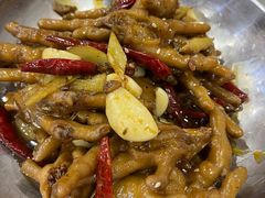 -江城燕子大排档(江汉路步行街店)