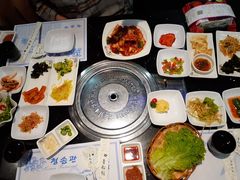 -青松馆韩国料理(香港中路佳世客店)