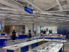 -优购镜仓(黄岛吾悦店)