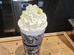 -霸王茶姬(上海静安大悦城店)
