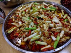 -邱金小炒·30 年盐帮江湖菜(自贡店)