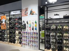 -万达广场(南昌红谷滩店)