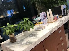 -瑞尔齿科(颐堤港诊所)