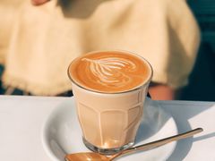 -UNI UNI(环亚凯瑟琳店)