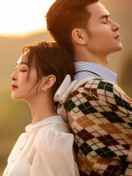 -AOROA·奥洛拉婚纱摄影·旅拍·礼服