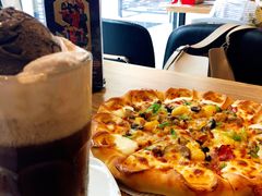 -必胜客(WOW中心城店)