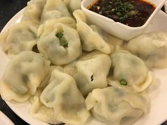 -休记光头香辣蟹干锅店(衣冠庙店)