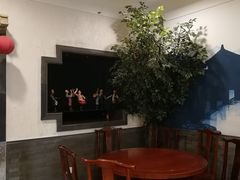 -北平小馆·烤鸭·家常菜(磨房北里店)