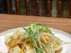-清真·玛丽亚新疆菜主题餐厅(浙江中路店)