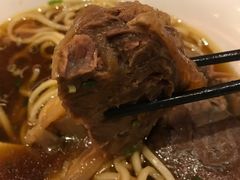 -天下三绝 牛肉面/红酒