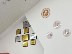 -西安小天鹅艺术团(曲江Alice店)