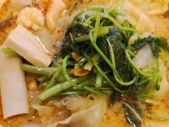 -吕阿婆骨汤麻辣烫(云岗店)