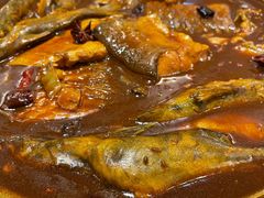 -鸿亨泰杂鱼馆(港馨家园店)