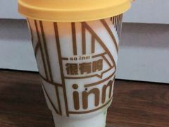 很有鸣.青葡萄猕猴桃（不添加蔗糖）酸奶-一鸣真鲜奶吧(巴黎都市奶吧店)