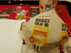 馒火的芝香猪排堡套餐-麦当劳(浦珠路得来速店)