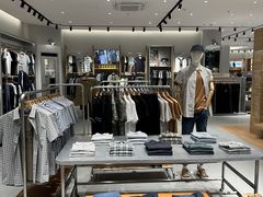 -百联奥特莱斯广场(武汉盘龙店)