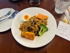-mordew加州日记西餐&小酒馆(新天地店)