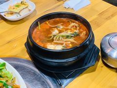 -故乡家韩国料理(丹东街店)