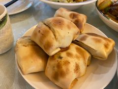 -汗腾格里·风味餐厅(新疆驻京办店)