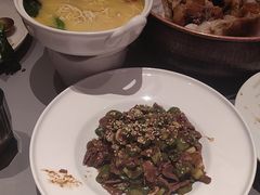 -桂满陇·蟹黄小笼汤包(中山公园店)